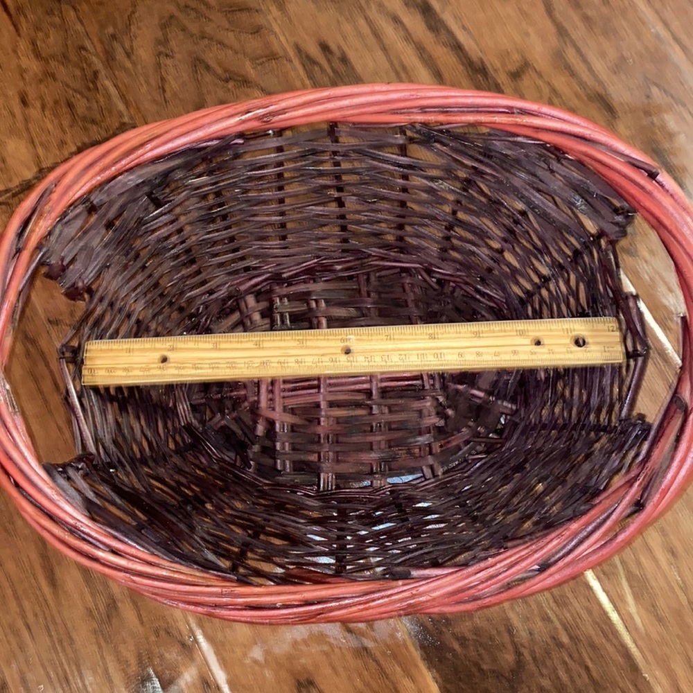 Woven basket side carry handles red mahogany dark walnut size approx 15” x 12”​ - Picture 5 of 13